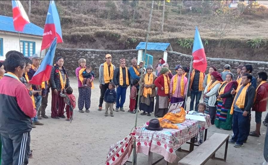 ओखलढुंगामा एम. एन. ओ. को लिखु गाउँसभा गठन